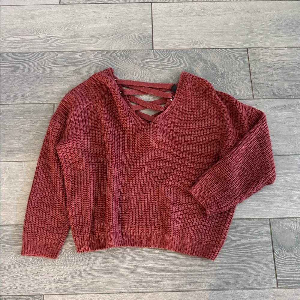 Rust lace up sweater M